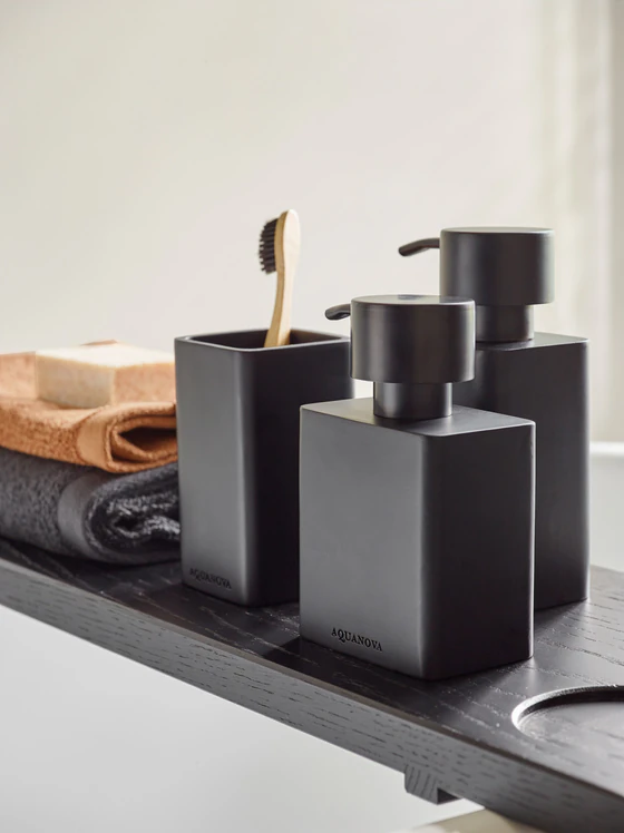 Aquanova Khana Zahnbürtsenhalter small 09 Black