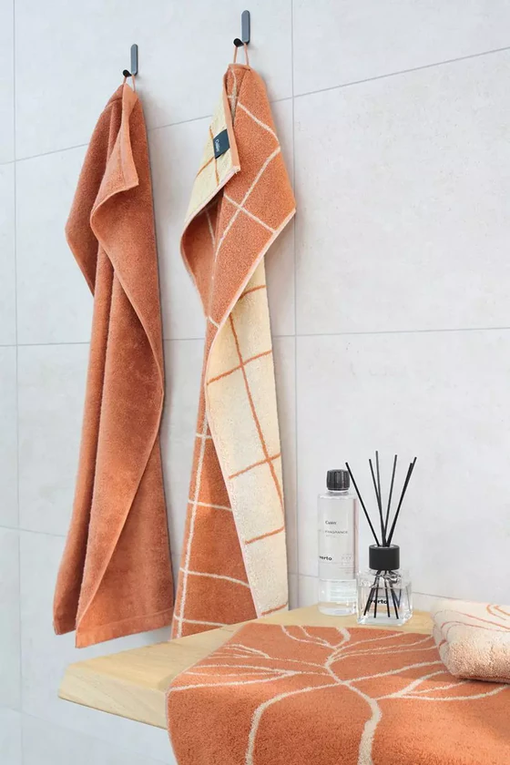 Cawö Handtuch Atelier 6240-33 Kupfer – Edles Wende-Handtuch mit Karomuster aus 100 % Baumwolle