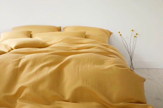 Elegante Breezee Bettwäsche Kurkuma – Atmungsaktiv & Allergikerfreundlich
