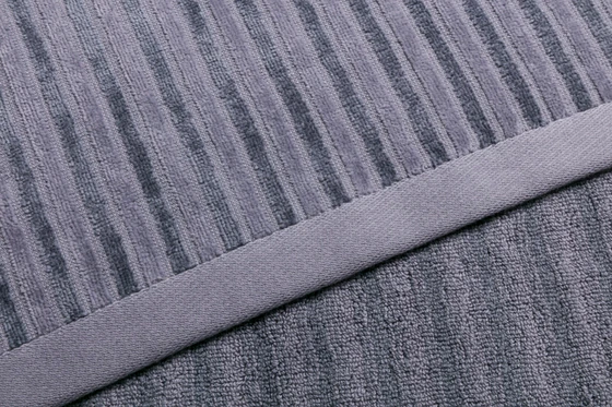 Handtuch Möve Monochrome Stripes Velours Koralle – Weich & Saugstark