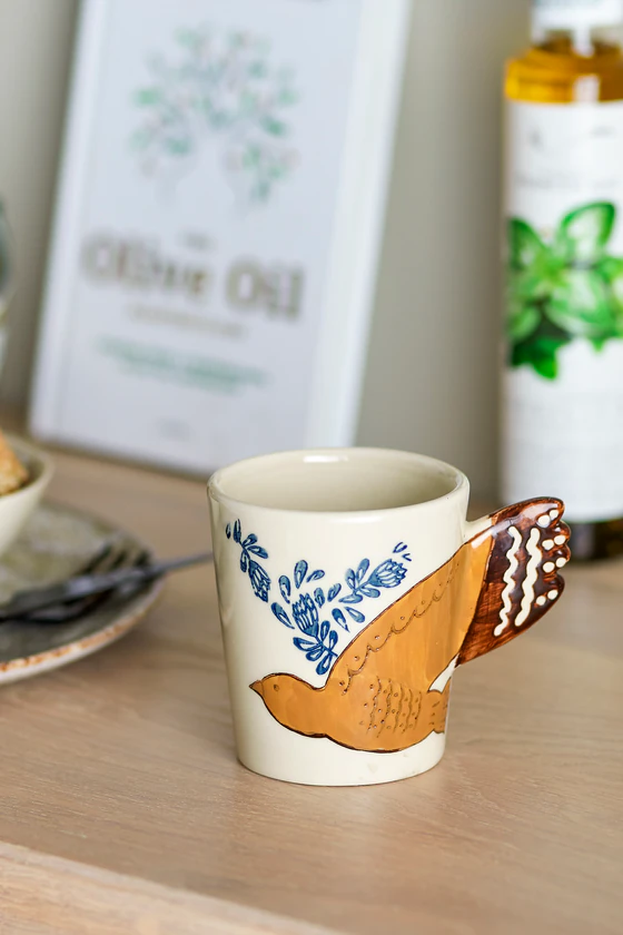 Tasse aus Steingut Bloomingville Hezha Natur 3D-Vogel