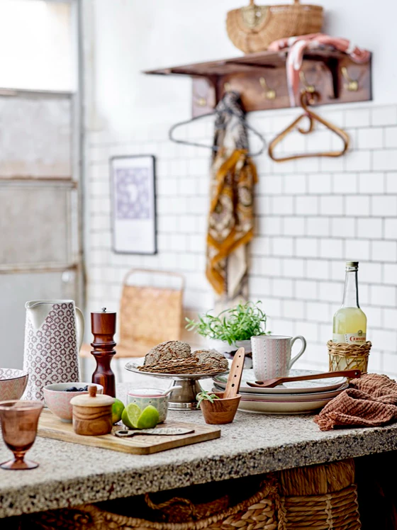 Krug Steingut Violett Bloomingville Maya – Skandinavisches Design