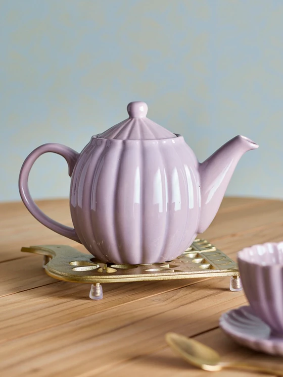 Teekanne Steingut Bloomingville Latina Rose – Vintage-Design