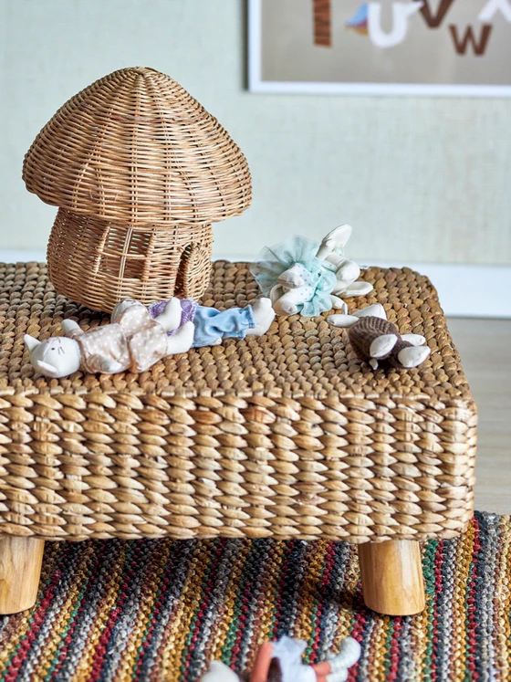 Kinderhocker Wasserhyazinthe Natur Bloomingville Unikat