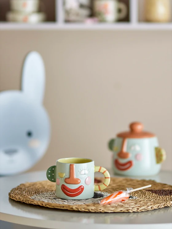 Kindertasse Steingut Blau Bloomingville – Handbemalt Unikat