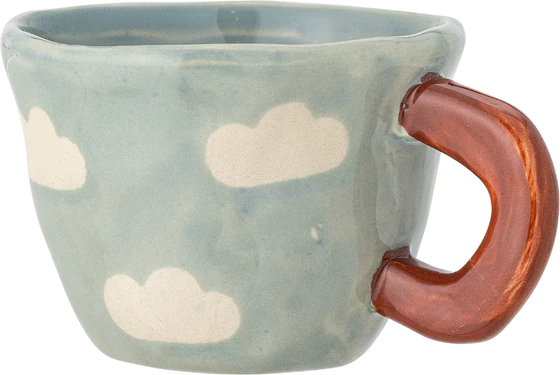 Kindertasse Steingut Blau Bloomingville MINI – Unikat Wolkenmotiv