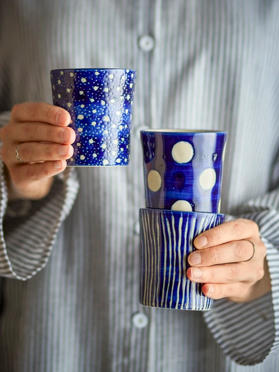 Tassen-Set Bloomingville Minoa Blau Steingut – Stapelbar & Handgefertigt