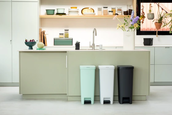 Treteimer 40L brabantia StepUp – Hygienisch leise schließend