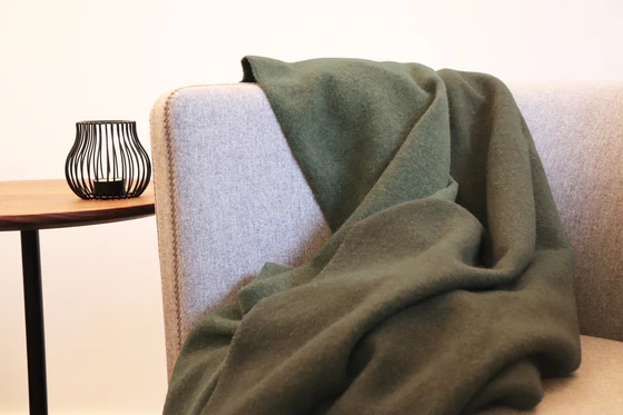 Wohndecke Biederlack Plaid Forest Salvia – Edler Wolle-Kaschmir-Mix