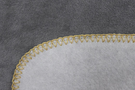 Wohndecke Biederlack Mountain Valley – Recyclingfasern Skimotiv