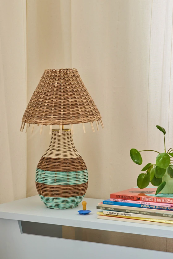 Tischleuchte Rattan Rice by Rice – Brownish Stripes E27 Unikat