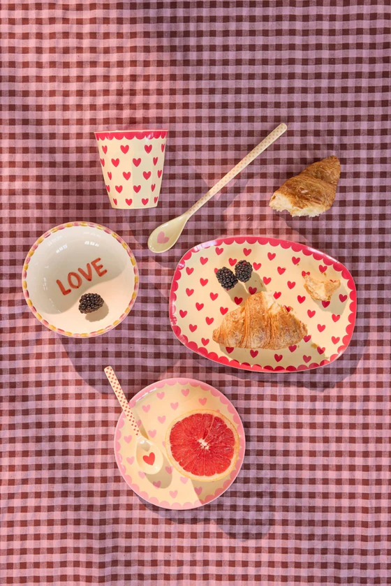 Rechteckiger Melaminteller Rice by Rice Red Kiss Herzchen