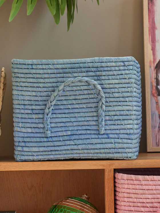 Aufbewahrungskorb Raffia Blau Rice by Rice – Handgefertigt Unikat