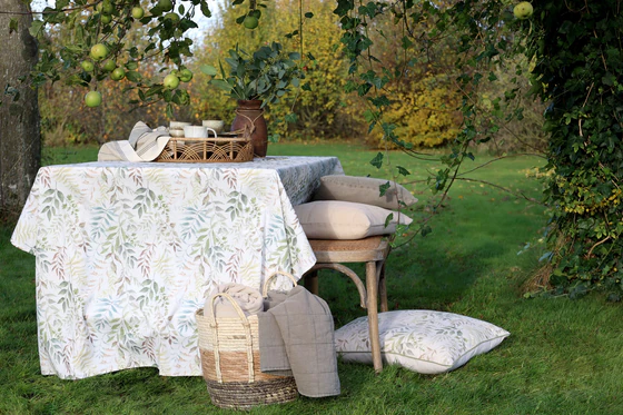 Tischdecke Chic Antique Aix Blattmuster Creme 100% Baumwolle