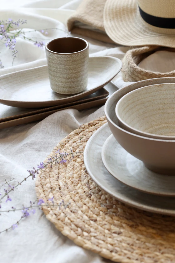 Serviertablett Chic Antique Cassis Melamin Latte – Bruchfest & Pflegeleicht