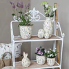 Dekoratives Keramik-Ei Chic Antique Cavaillon Creme Blumenmotiv