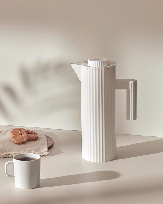 Isolierkanne Alessi Plissé-MDL12 – Elegantes Design